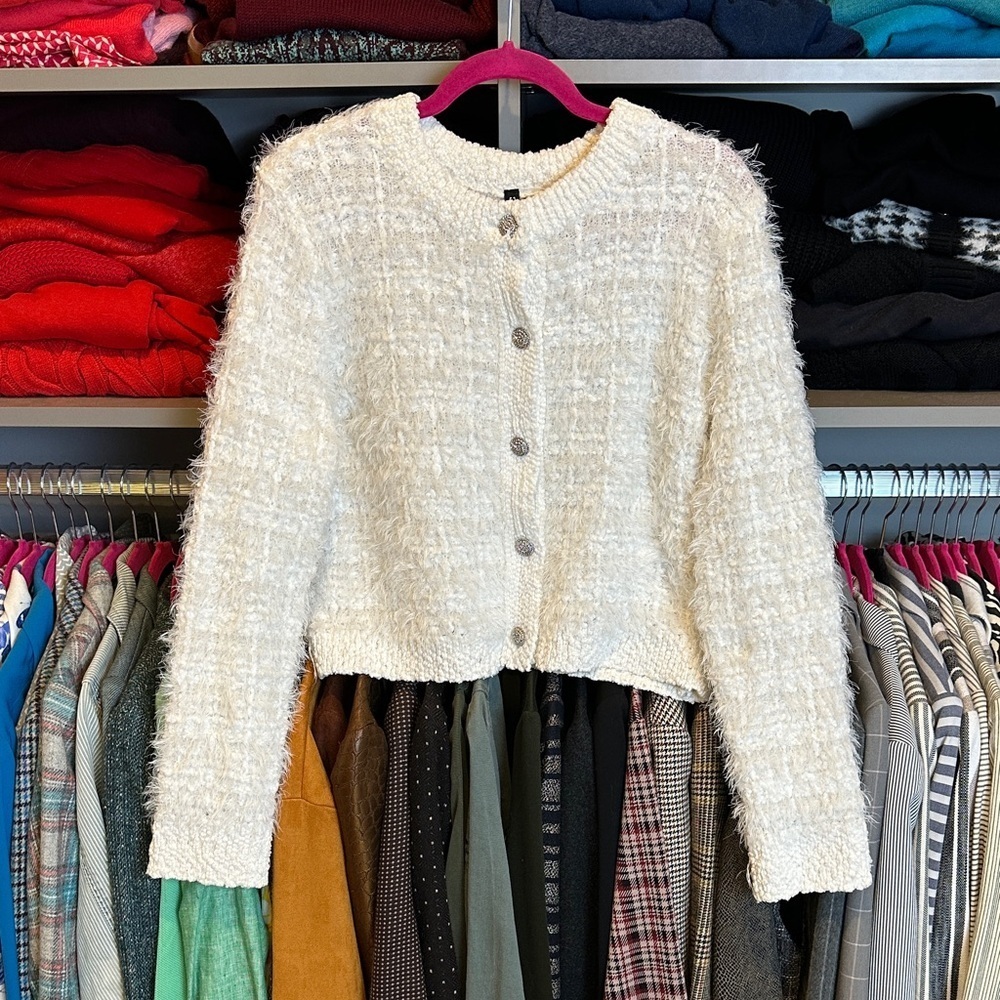 Divided white long sleeve front jewel button closure eyelash cardigan size S